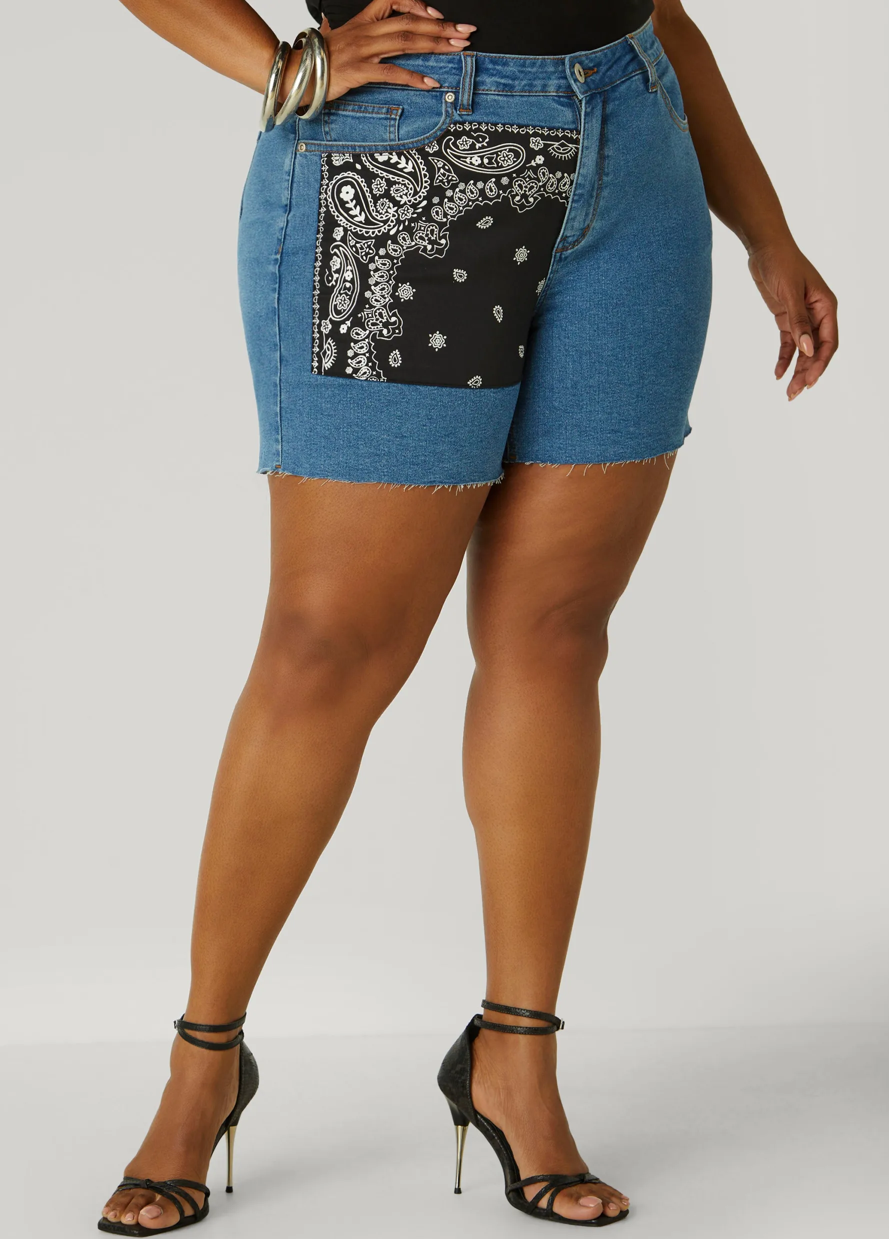 Best Ashley Stewart Bandana Print Denim Shorts Denim Blue