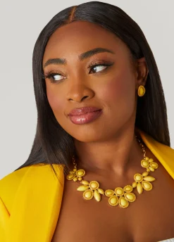 Clearance Ashley Stewart Beaded Flower Necklace Set Maize