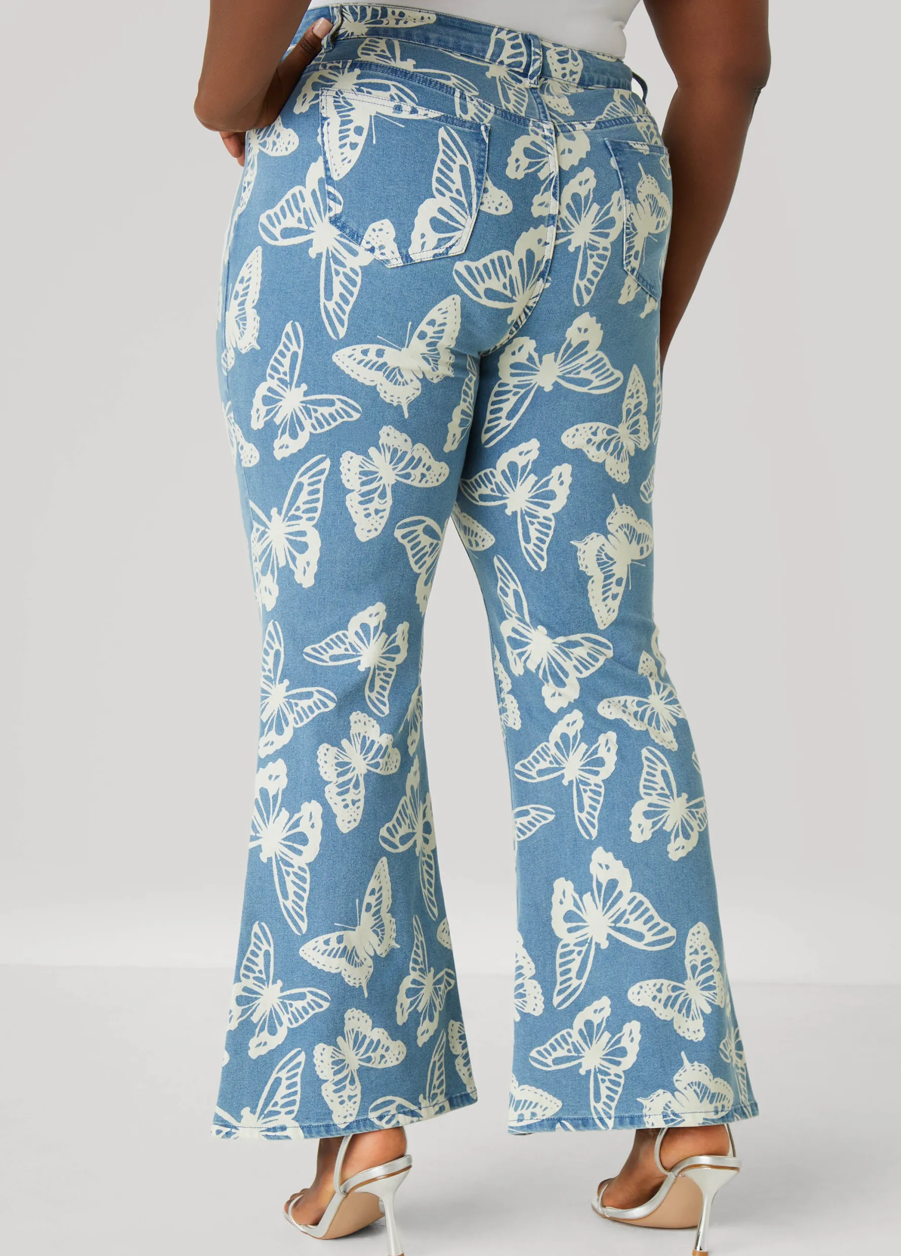 Clearance Ashley Stewart Butterfly Print Flared Jeans Medium Blue