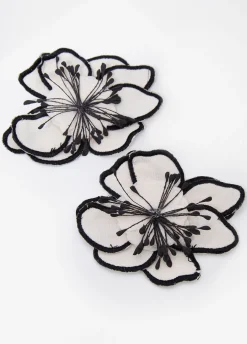Outlet Ashley Stewart Embroidered Flower Earrings Black Combo