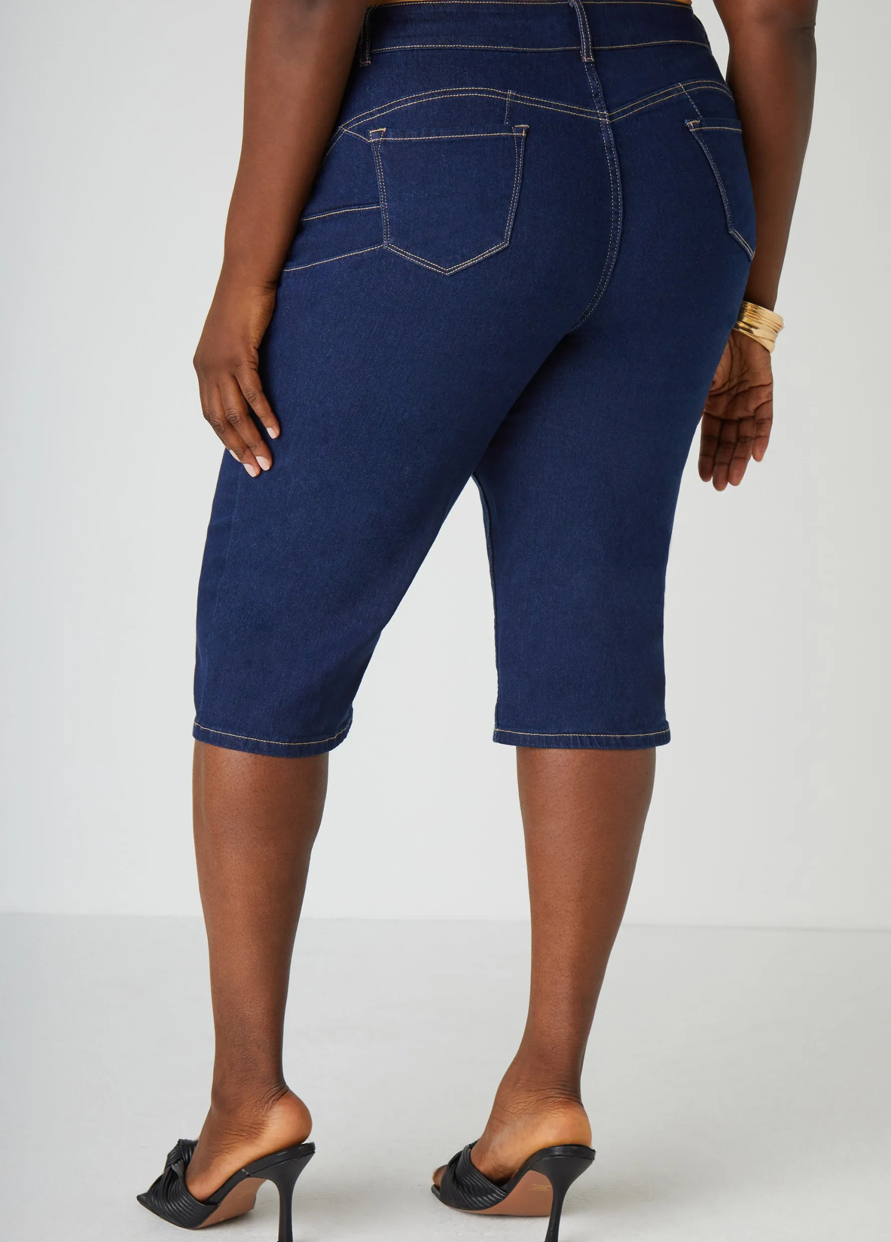 Outlet Ashley Stewart Fearless Denim Capris
