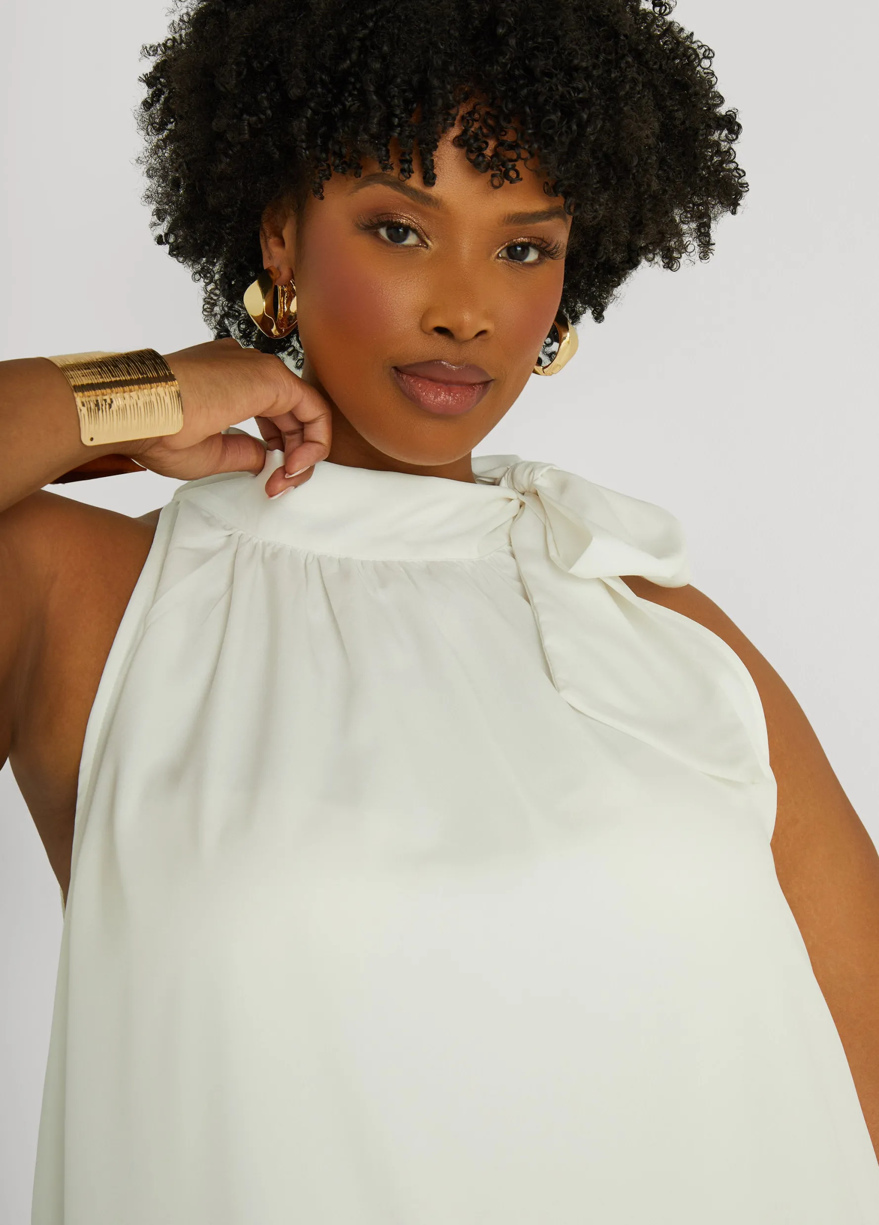 Hot Ashley Stewart Flounced Tie Neck Midi Dress White