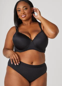 Hot Ashley Stewart Lace Paneled Hipster Panty