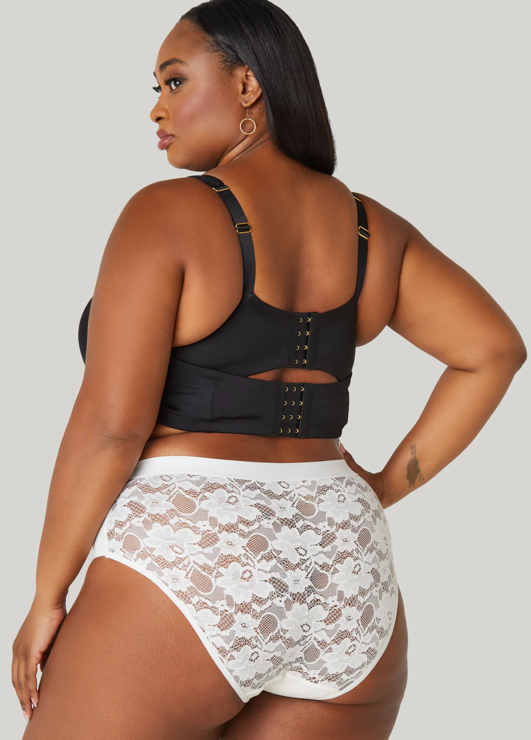 Hot Ashley Stewart Lace Paneled Hipster Panty