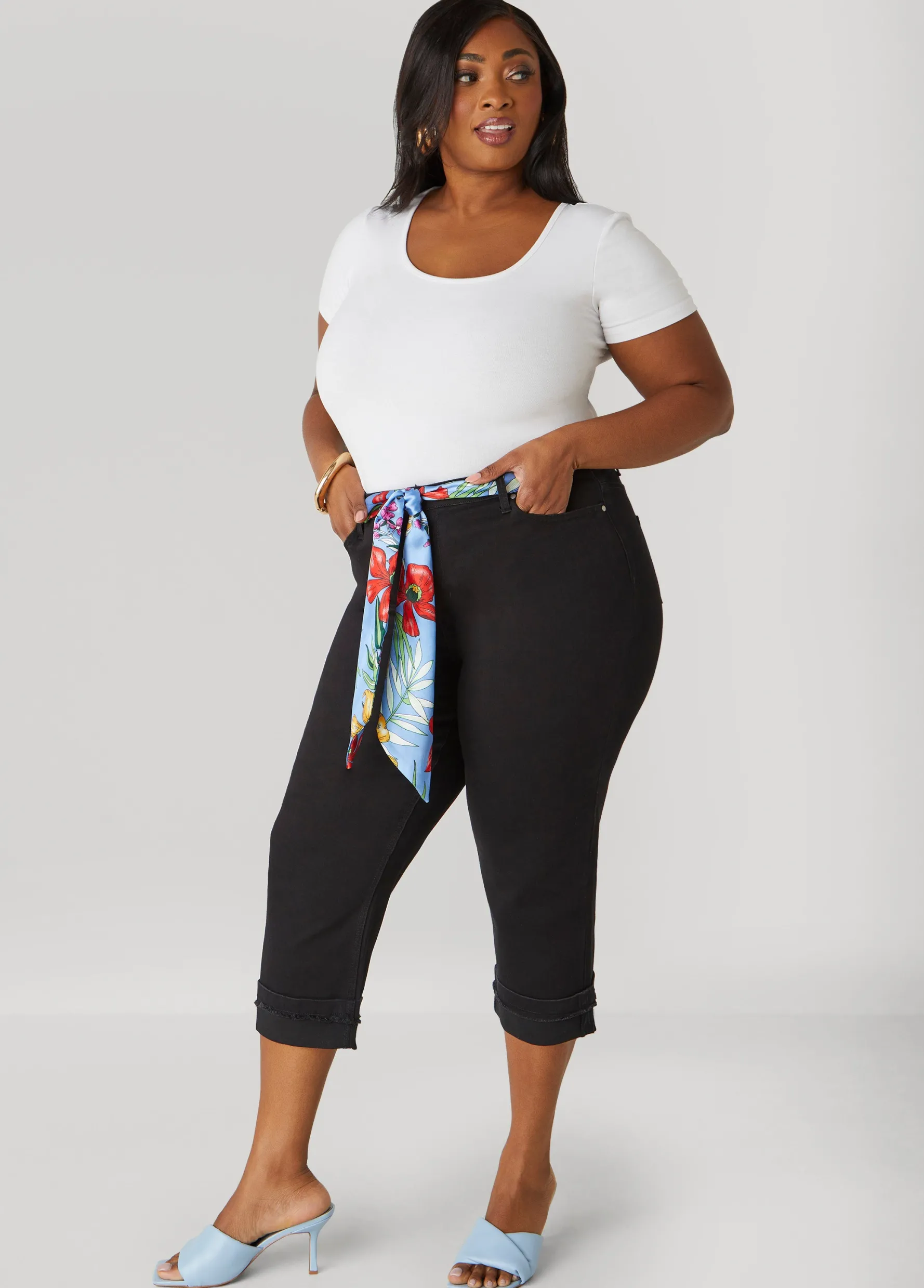 Clearance Ashley Stewart Scarf Belt Denim Capris